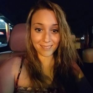 Meet your Posher, Kaitlin